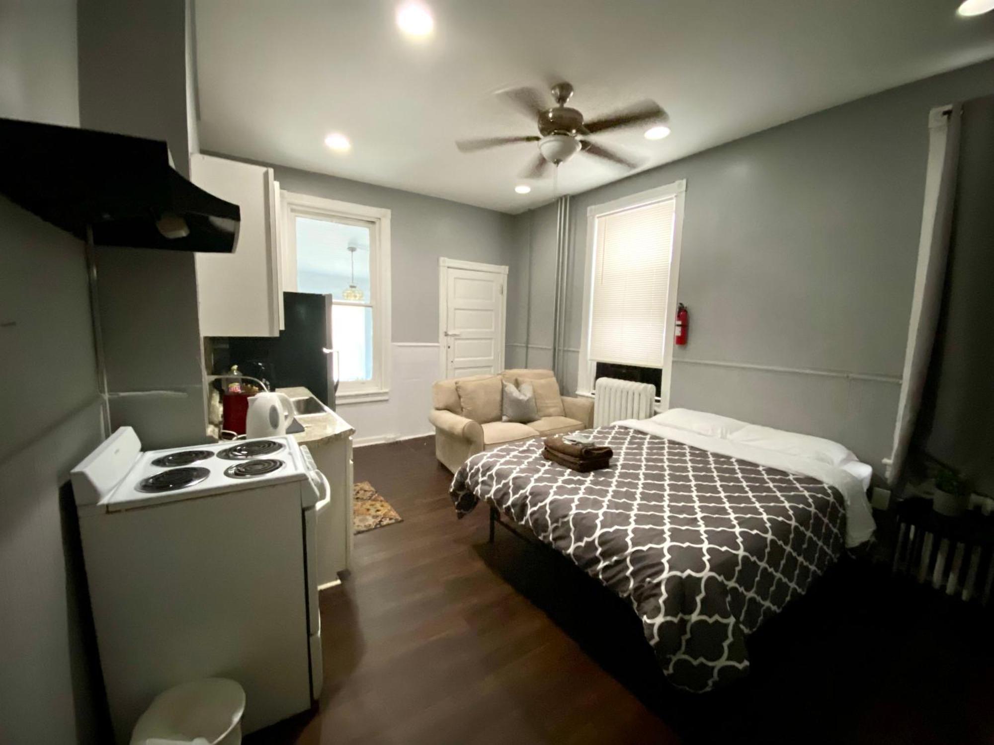 Legacy - Spring Garden University City Philadelphia Bilik gambar